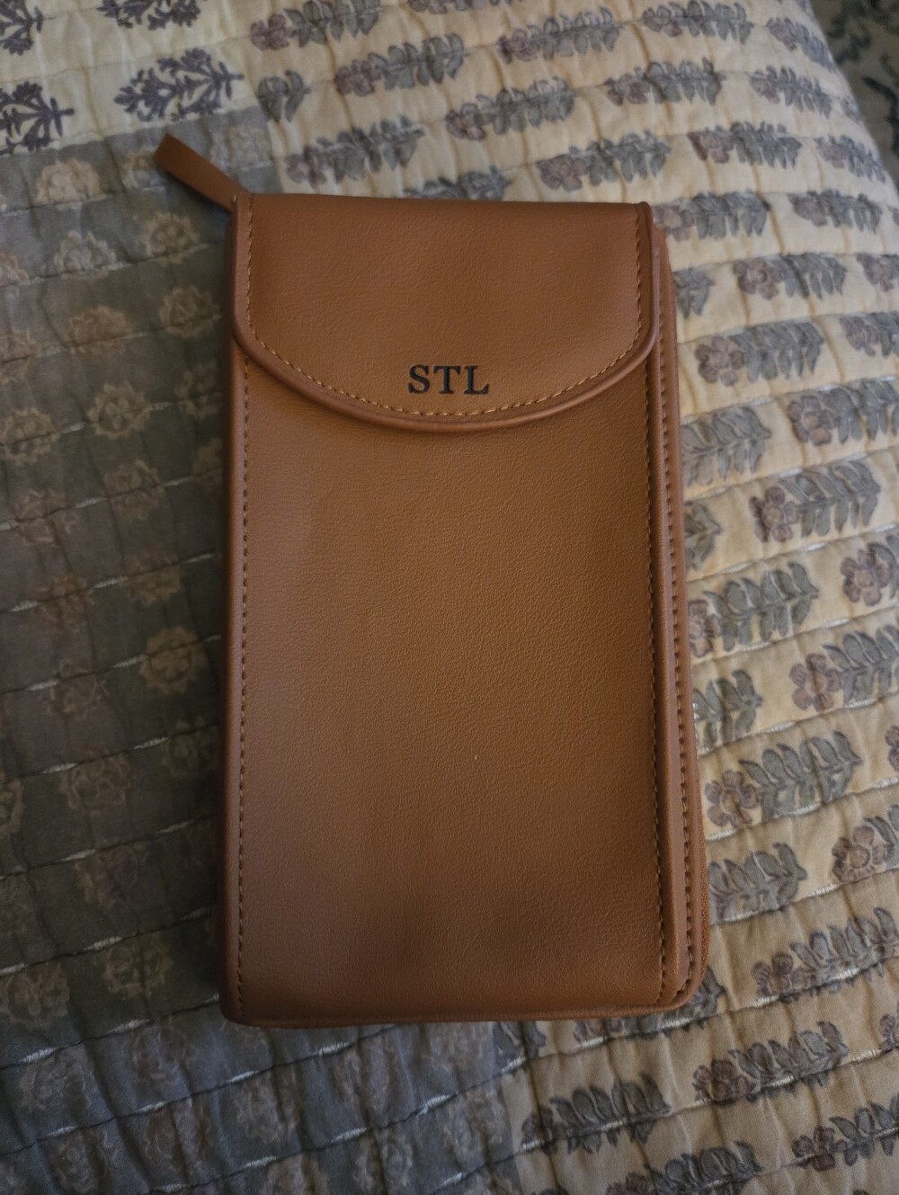 STL Original Crossbody Clutch